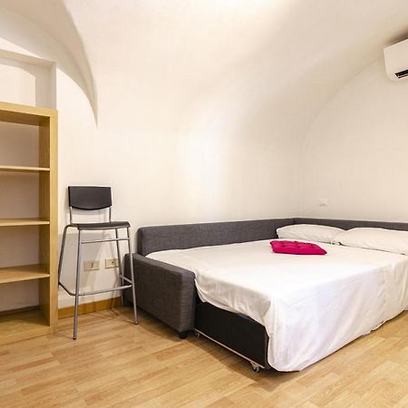 Studio Nel Cuore Della Citta' By Wonderful Italy Болонья Экстерьер фото